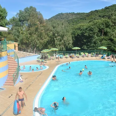 Village Canapai Resort