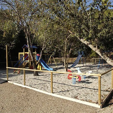 Village Canapai