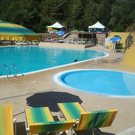 Resort Village Canapai