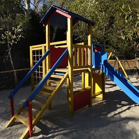 Village Canapai Ośrodek wypoczynkowy 3*