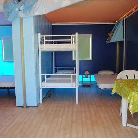 Ośrodek wypoczynkowy Village Canapai 3*